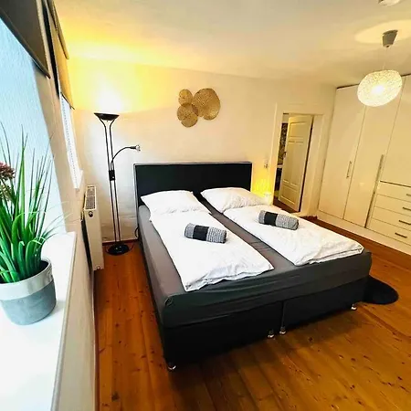 Altstadtperle M. Schoenem Flair, 65 Qm, Grosses Bett Apartment *