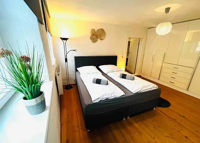Altstadtperle M. Schoenem Flair, 65 Qm, Grosses Bett Lejlighed *